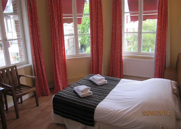 Luxury Entirely Next To The Eiffel Tower - Hotel
